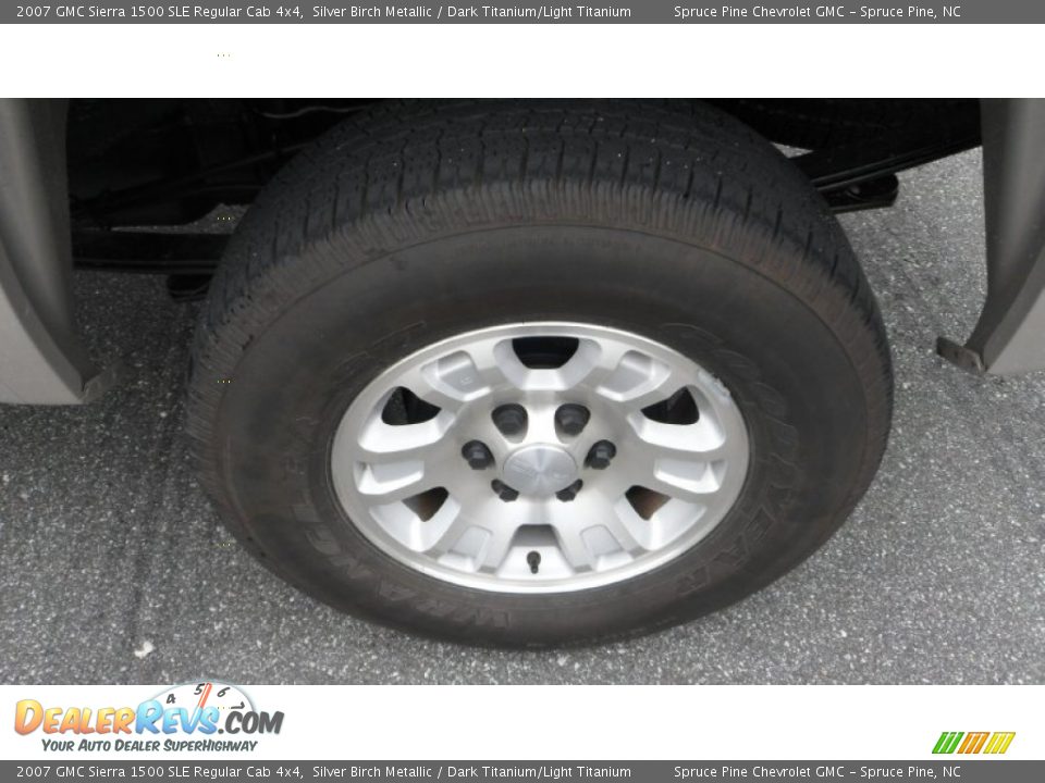 2007 GMC Sierra 1500 SLE Regular Cab 4x4 Wheel Photo #13