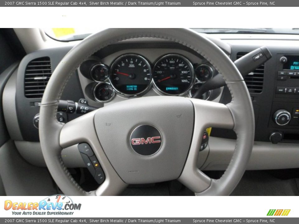 2007 GMC Sierra 1500 SLE Regular Cab 4x4 Silver Birch Metallic / Dark Titanium/Light Titanium Photo #28