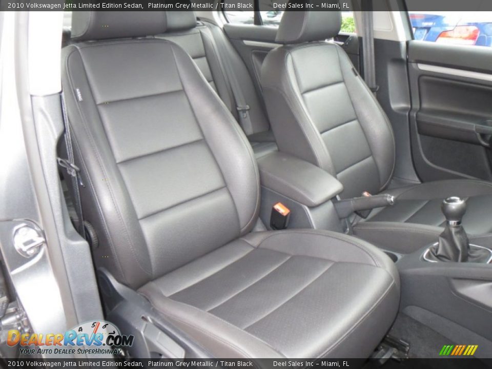 2010 Volkswagen Jetta Limited Edition Sedan Platinum Grey Metallic / Titan Black Photo #10