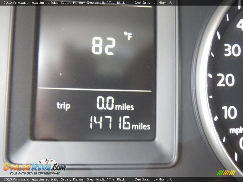 2010 Volkswagen Jetta Limited Edition Sedan Platinum Grey Metallic / Titan Black Photo #15