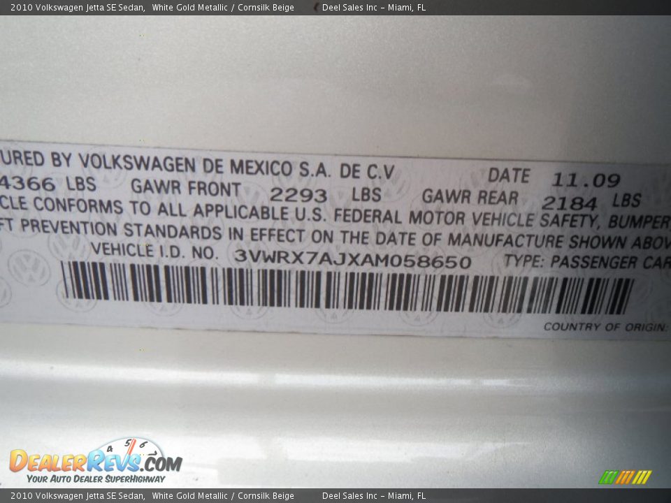 2010 Volkswagen Jetta SE Sedan White Gold Metallic / Cornsilk Beige Photo #14