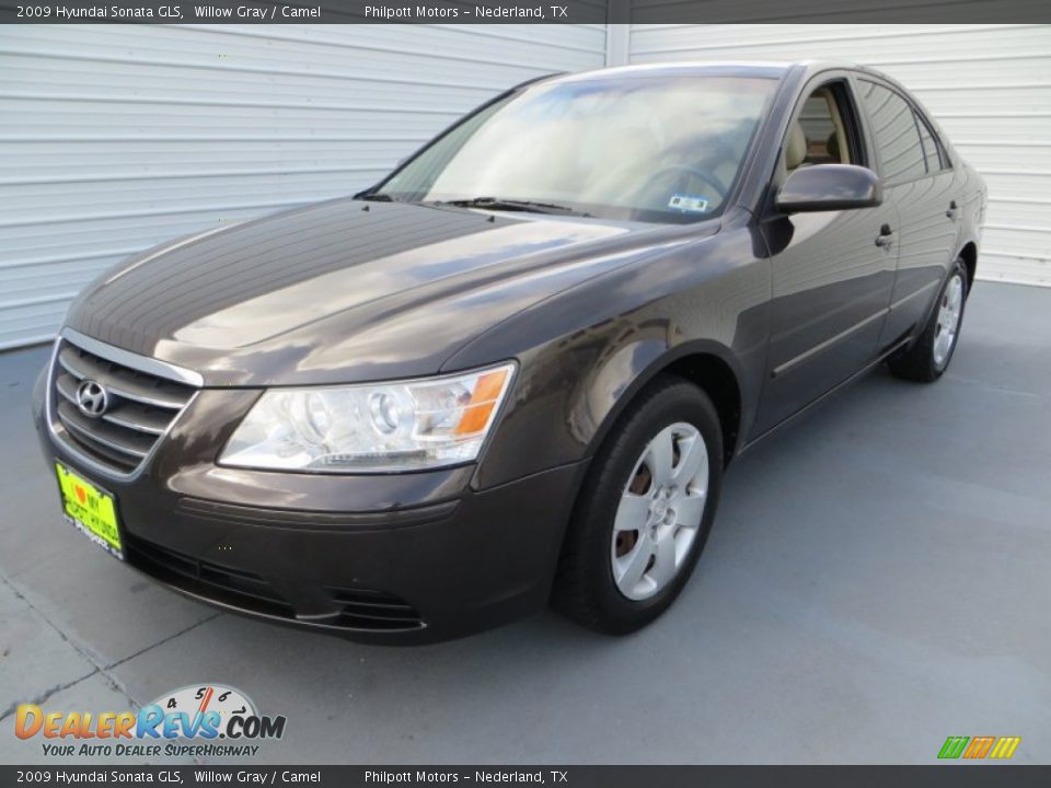 2009 Hyundai Sonata GLS Willow Gray / Camel Photo #7