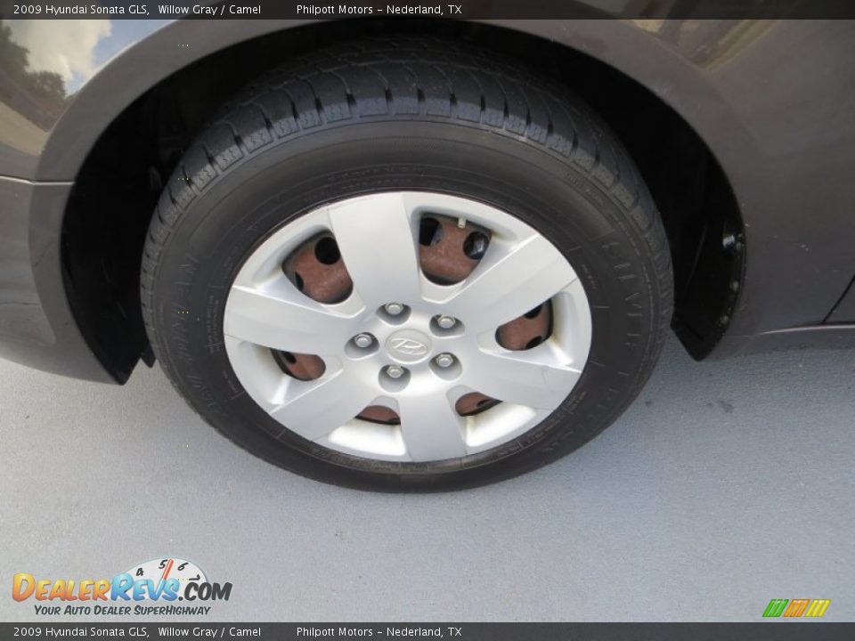 2009 Hyundai Sonata GLS Willow Gray / Camel Photo #11