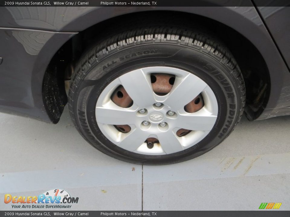 2009 Hyundai Sonata GLS Willow Gray / Camel Photo #13