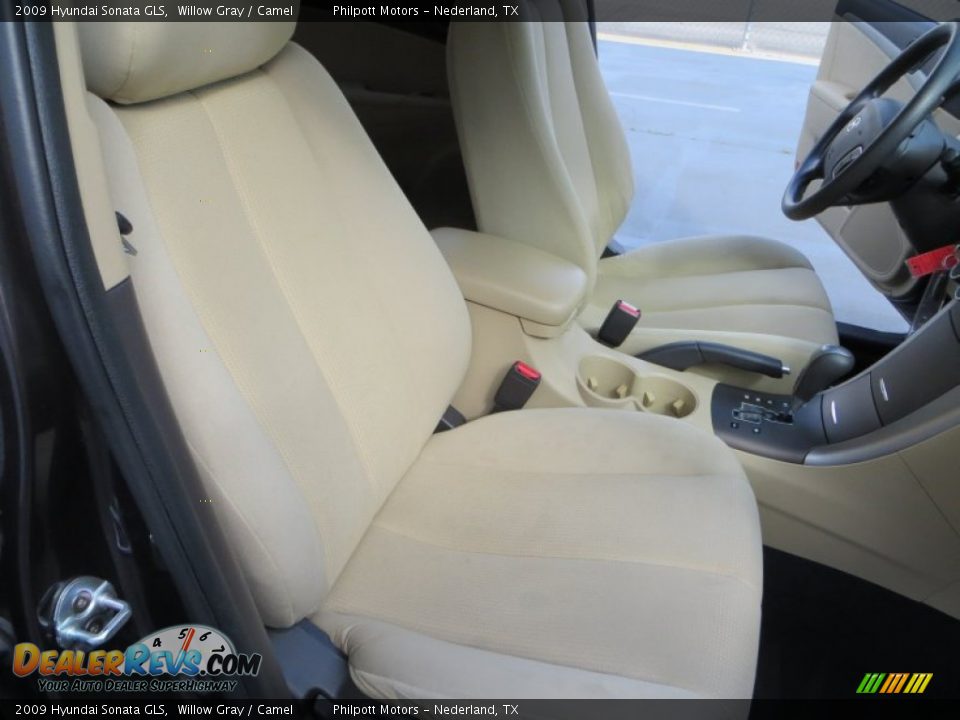 2009 Hyundai Sonata GLS Willow Gray / Camel Photo #26