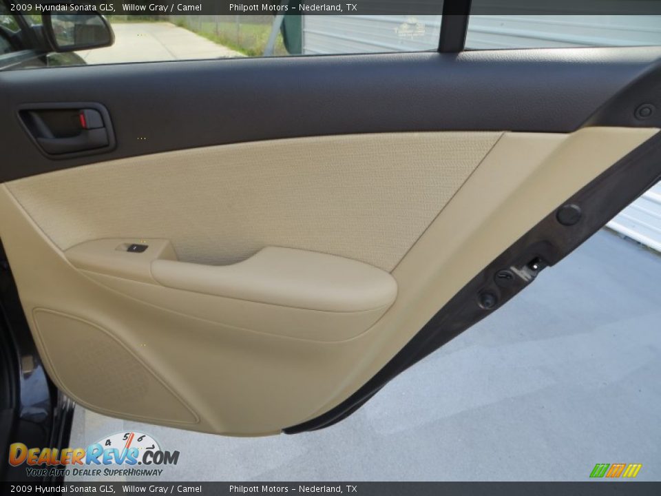 2009 Hyundai Sonata GLS Willow Gray / Camel Photo #27