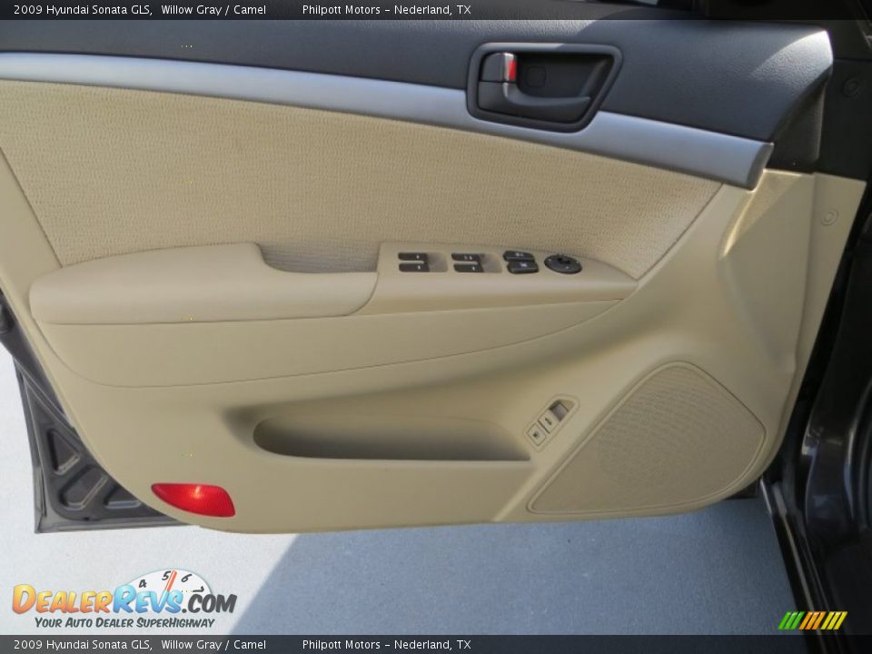 2009 Hyundai Sonata GLS Willow Gray / Camel Photo #32