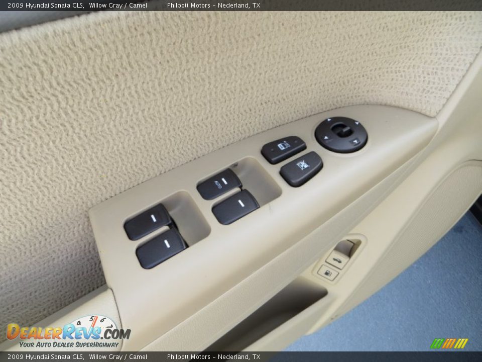 2009 Hyundai Sonata GLS Willow Gray / Camel Photo #33