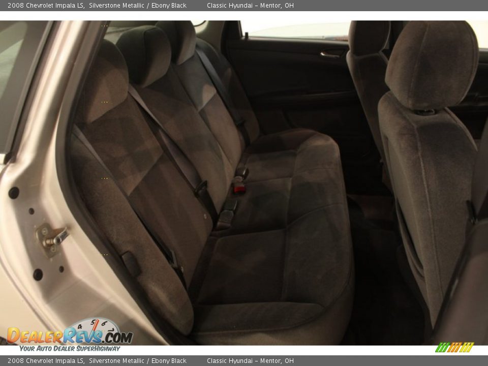 2008 Chevrolet Impala LS Silverstone Metallic / Ebony Black Photo #10