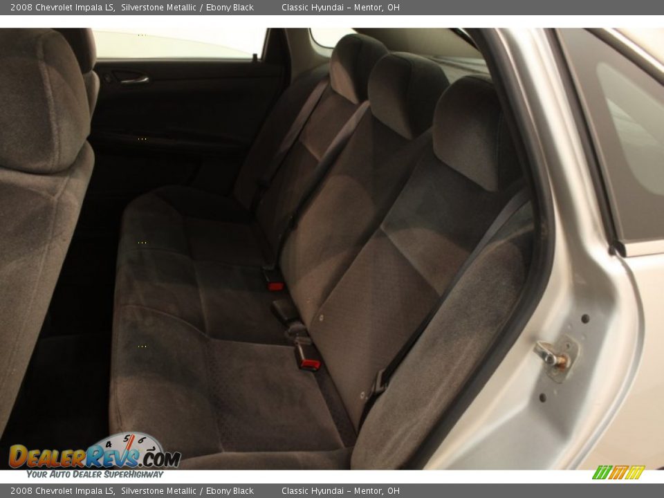 2008 Chevrolet Impala LS Silverstone Metallic / Ebony Black Photo #11