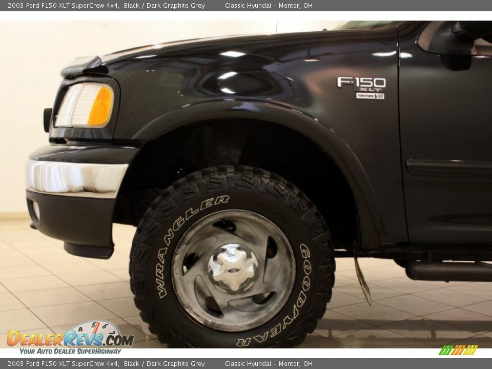 2003 Ford F150 XLT SuperCrew 4x4 Black / Dark Graphite Grey Photo #13