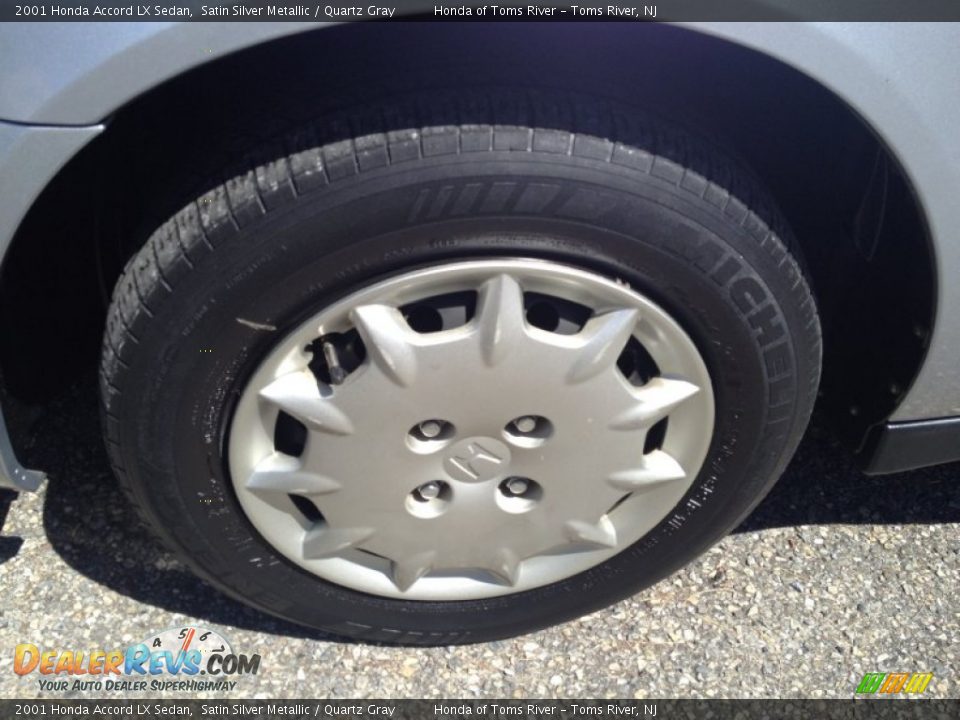 2001 Honda Accord LX Sedan Satin Silver Metallic / Quartz Gray Photo #3
