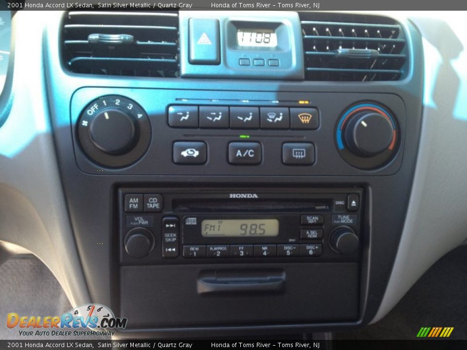 2001 Honda Accord LX Sedan Satin Silver Metallic / Quartz Gray Photo #14