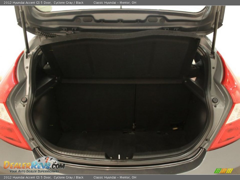 2012 Hyundai Accent GS 5 Door Cyclone Gray / Black Photo #13