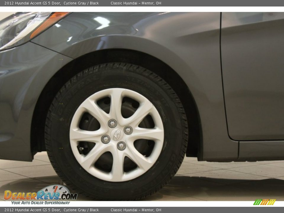 2012 Hyundai Accent GS 5 Door Cyclone Gray / Black Photo #15