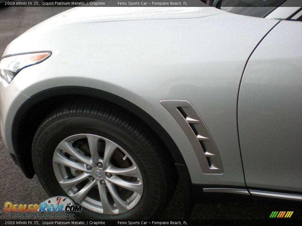 2009 Infiniti FX 35 Liquid Platinum Metallic / Graphite Photo #10