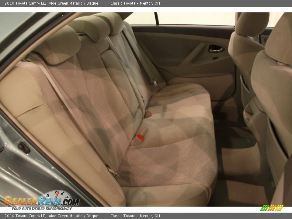 2010 Toyota Camry LE Aloe Green Metallic / Bisque Photo #12