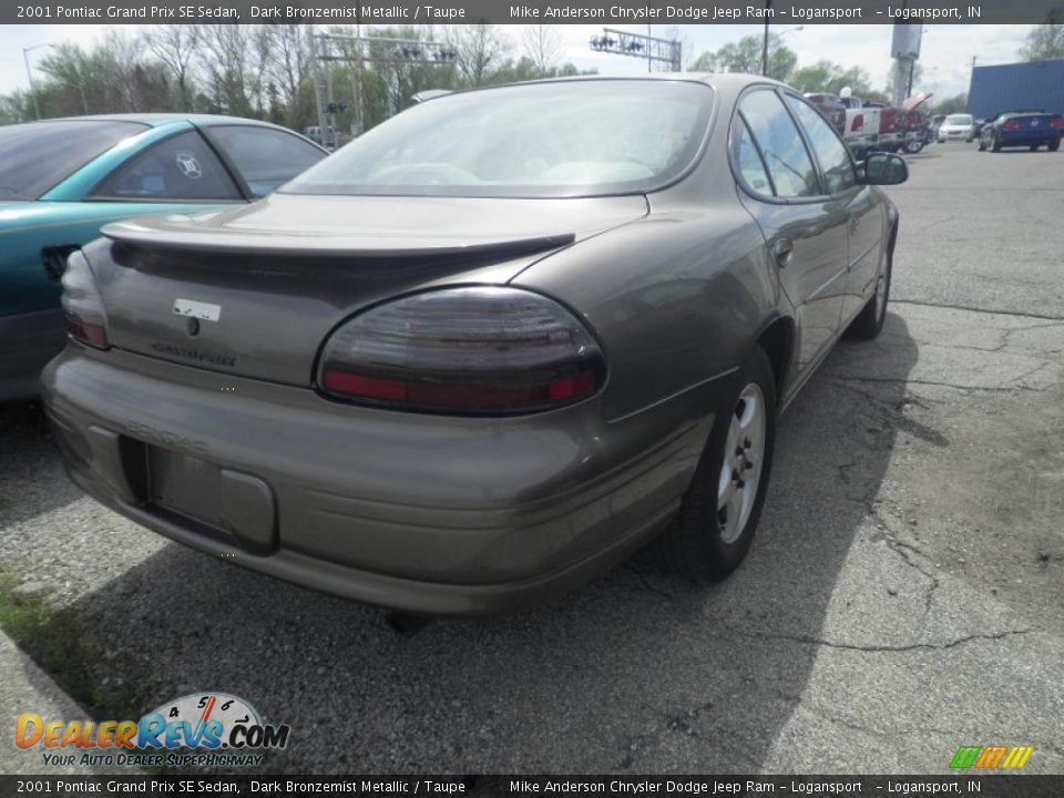2001 Pontiac Grand Prix SE Sedan Dark Bronzemist Metallic / Taupe Photo #3