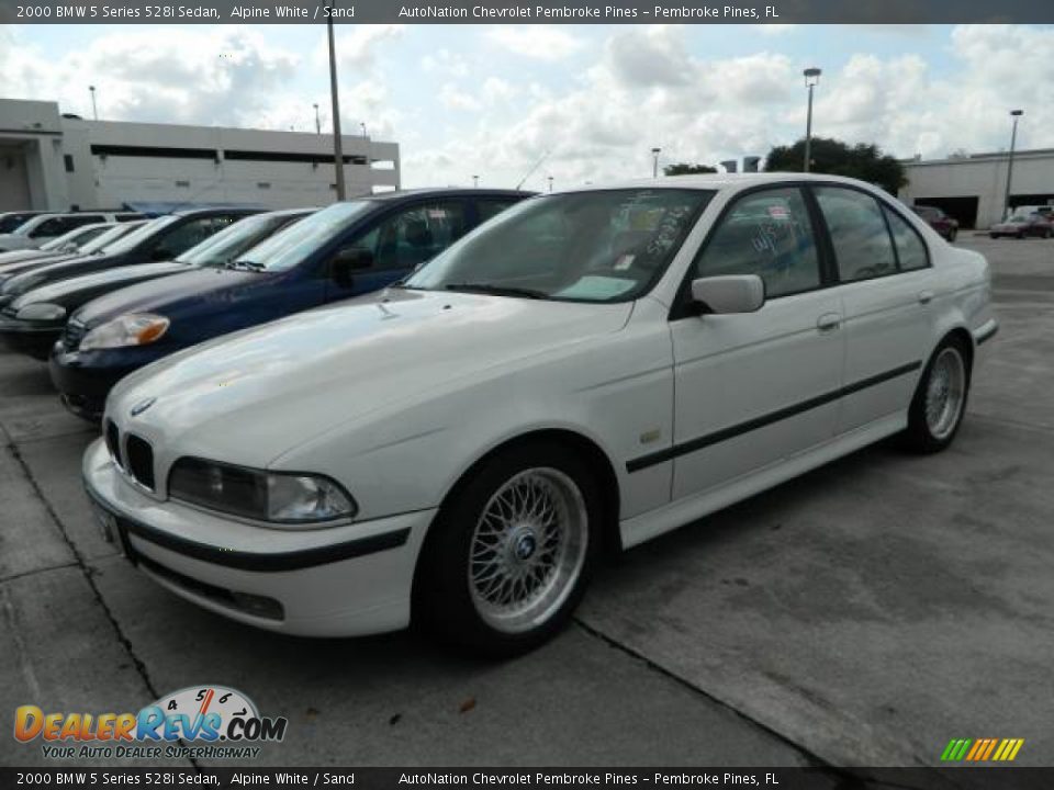 2000 BMW 5 Series 528i Sedan Alpine White / Sand Photo #2
