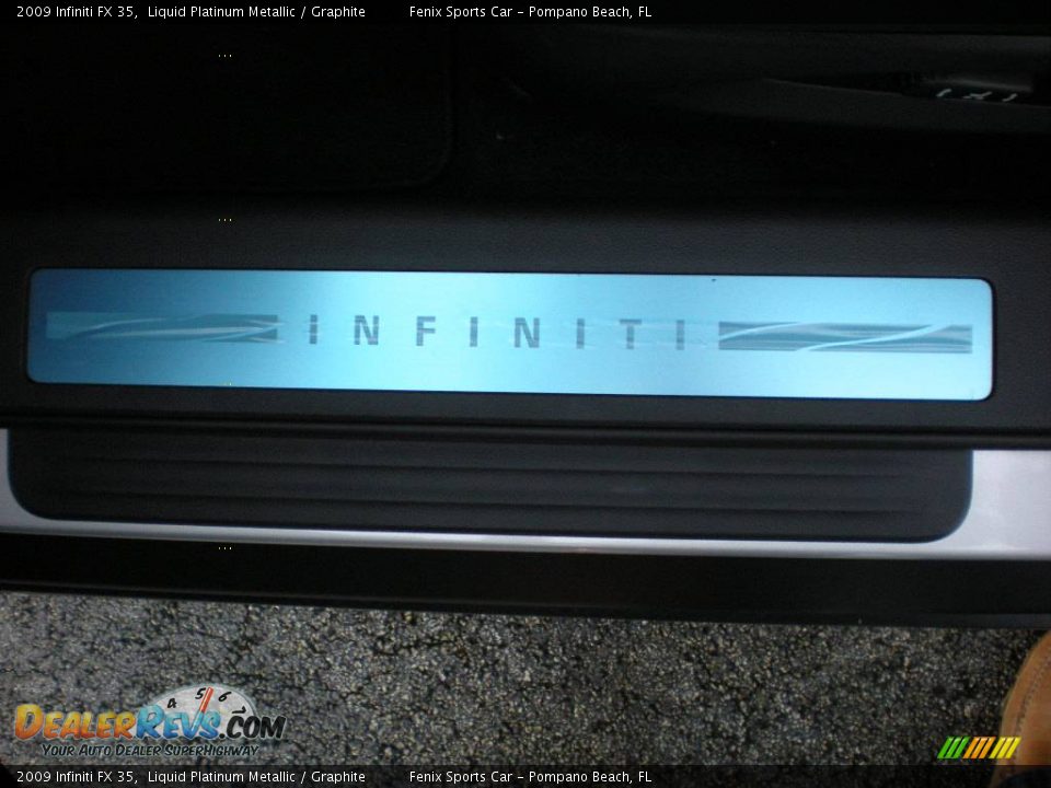 2009 Infiniti FX 35 Liquid Platinum Metallic / Graphite Photo #21