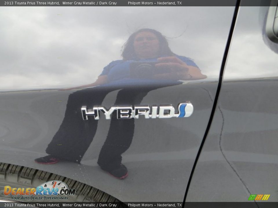 2013 Toyota Prius Three Hybrid Winter Gray Metallic / Dark Gray Photo #15