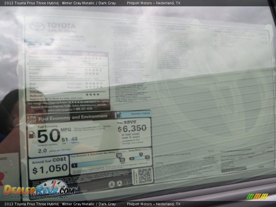 2013 Toyota Prius Three Hybrid Winter Gray Metallic / Dark Gray Photo #32
