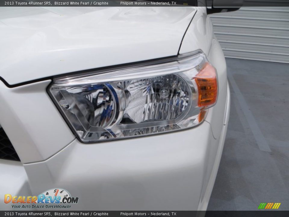 2013 Toyota 4Runner SR5 Blizzard White Pearl / Graphite Photo #11
