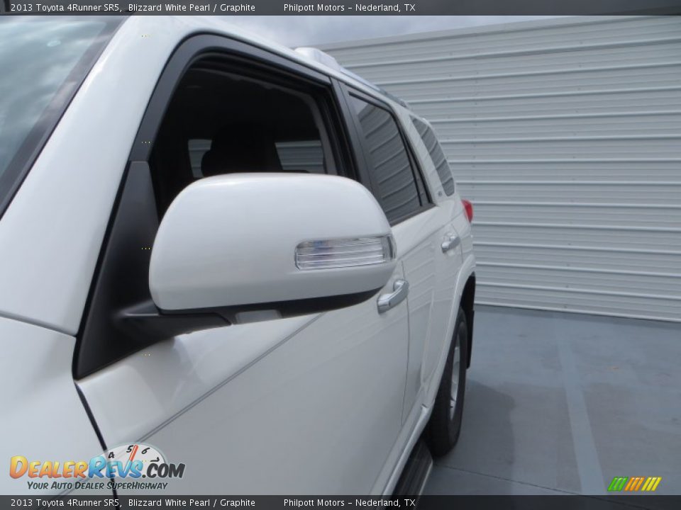 2013 Toyota 4Runner SR5 Blizzard White Pearl / Graphite Photo #14