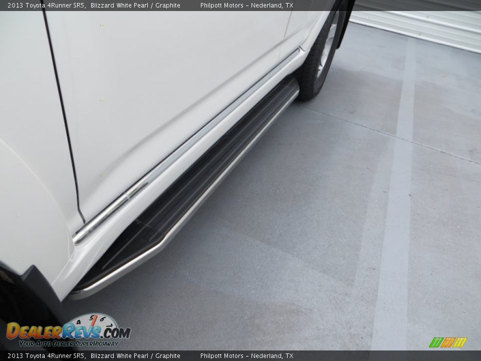 2013 Toyota 4Runner SR5 Blizzard White Pearl / Graphite Photo #15