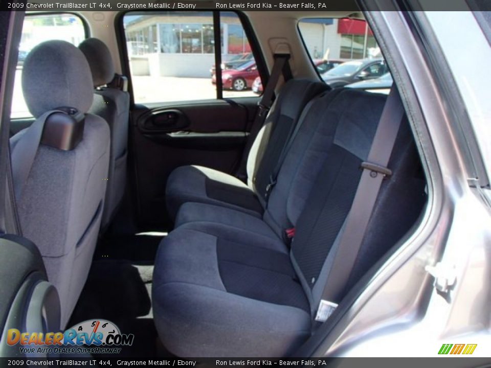 2009 Chevrolet TrailBlazer LT 4x4 Graystone Metallic / Ebony Photo #13