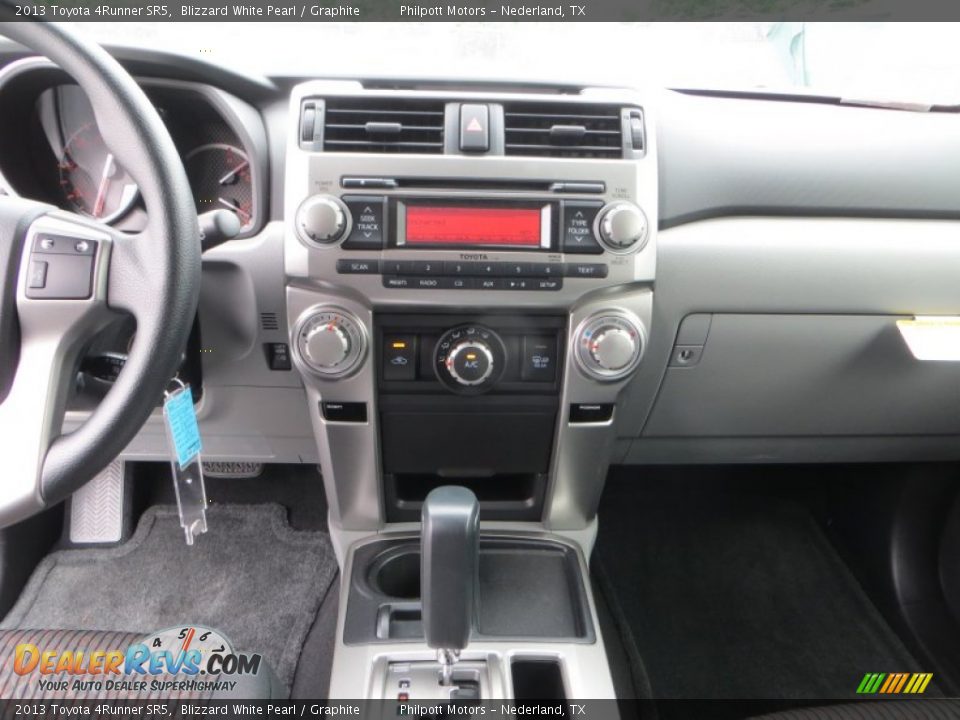 2013 Toyota 4Runner SR5 Blizzard White Pearl / Graphite Photo #27