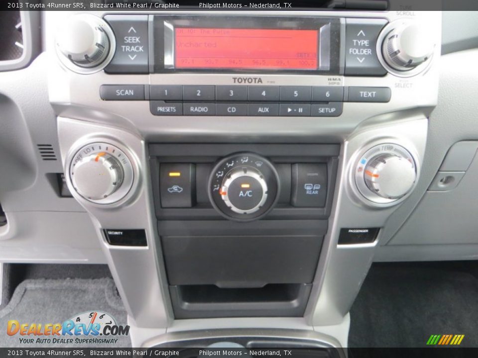 2013 Toyota 4Runner SR5 Blizzard White Pearl / Graphite Photo #29