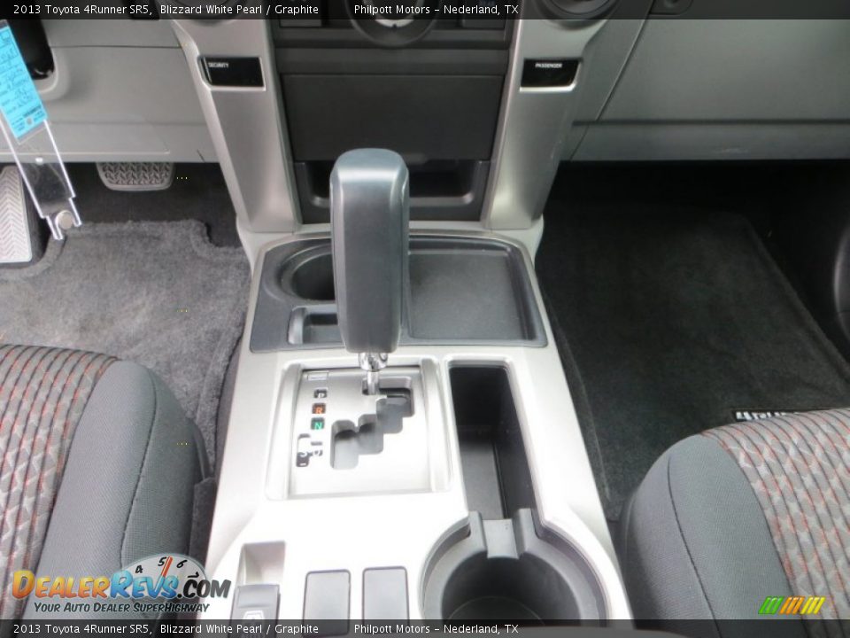 2013 Toyota 4Runner SR5 Blizzard White Pearl / Graphite Photo #30