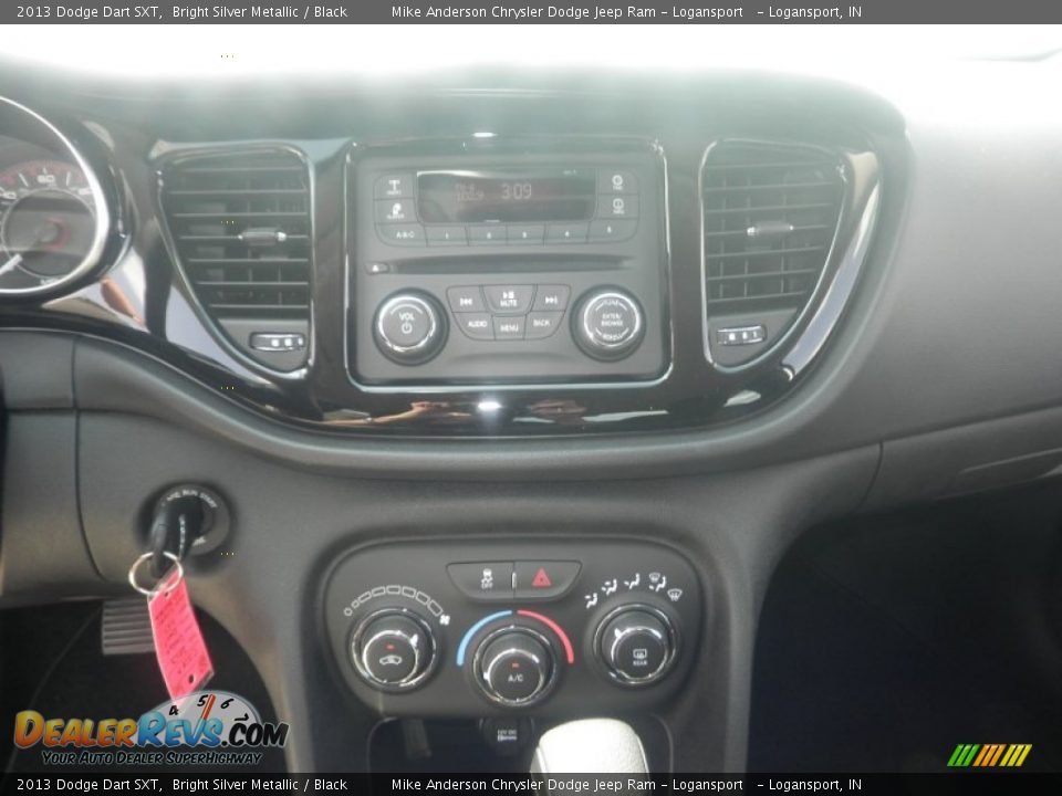 2013 Dodge Dart SXT Bright Silver Metallic / Black Photo #7
