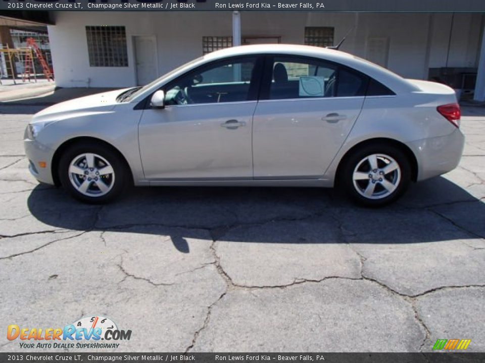 2013 Chevrolet Cruze LT Champagne Silver Metallic / Jet Black Photo #5