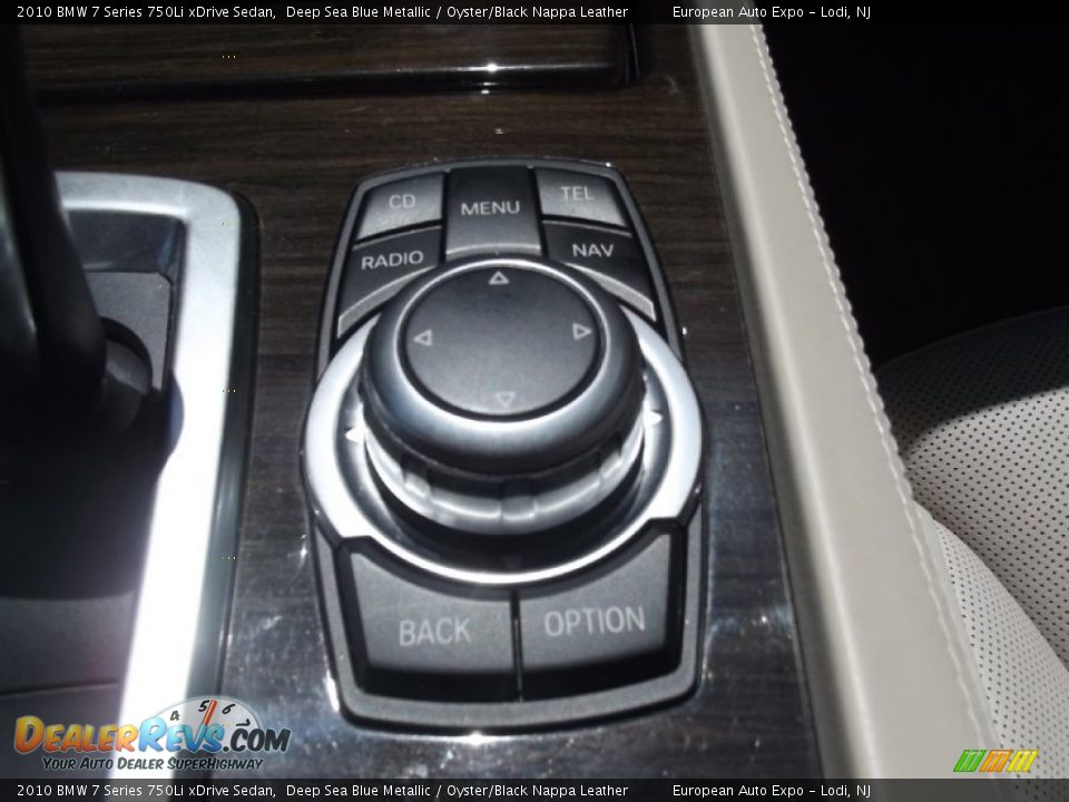 2010 BMW 7 Series 750Li xDrive Sedan Deep Sea Blue Metallic / Oyster/Black Nappa Leather Photo #26