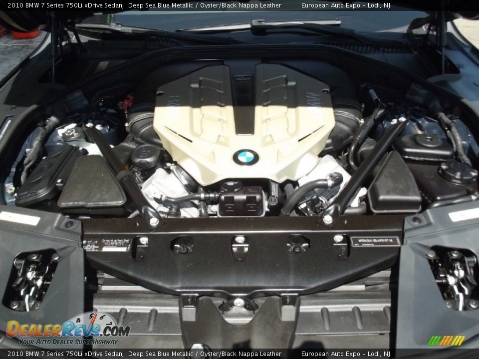 2010 BMW 7 Series 750Li xDrive Sedan Deep Sea Blue Metallic / Oyster/Black Nappa Leather Photo #31