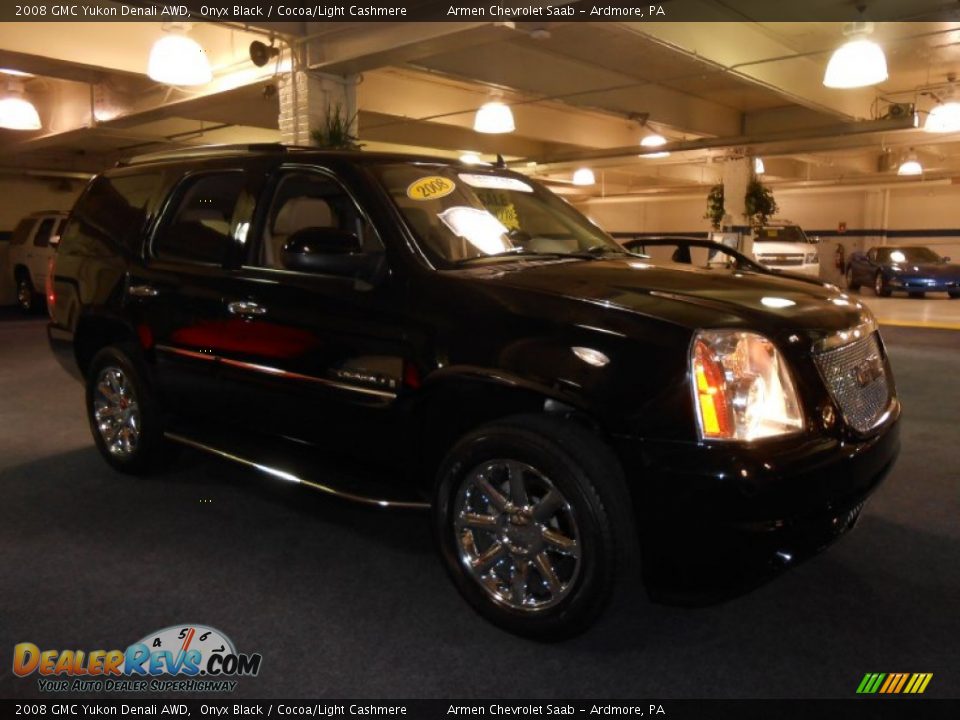 2008 GMC Yukon Denali AWD Onyx Black / Cocoa/Light Cashmere Photo #3