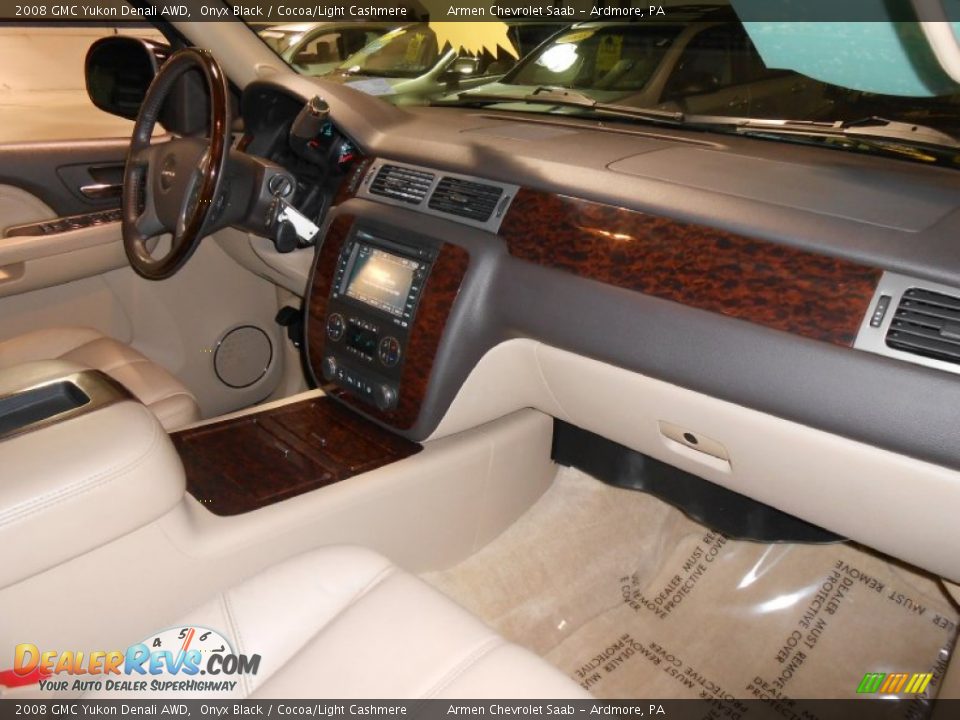 2008 GMC Yukon Denali AWD Onyx Black / Cocoa/Light Cashmere Photo #11
