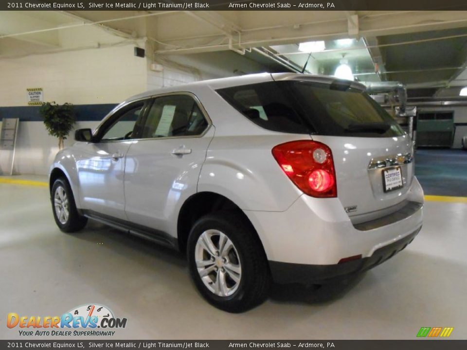 2011 Chevrolet Equinox LS Silver Ice Metallic / Light Titanium/Jet Black Photo #7