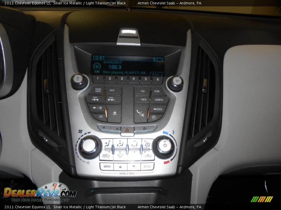2011 Chevrolet Equinox LS Silver Ice Metallic / Light Titanium/Jet Black Photo #23