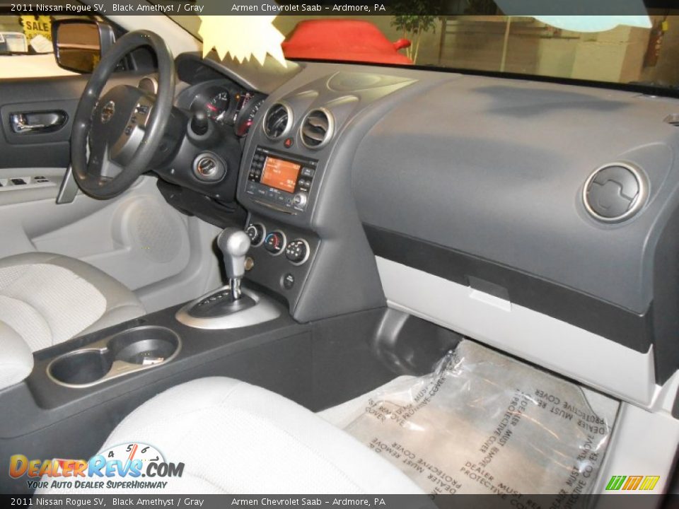 2011 Nissan Rogue SV Black Amethyst / Gray Photo #12