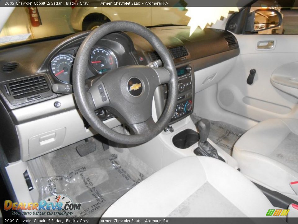 2009 Chevrolet Cobalt LS Sedan Black / Gray Photo #9