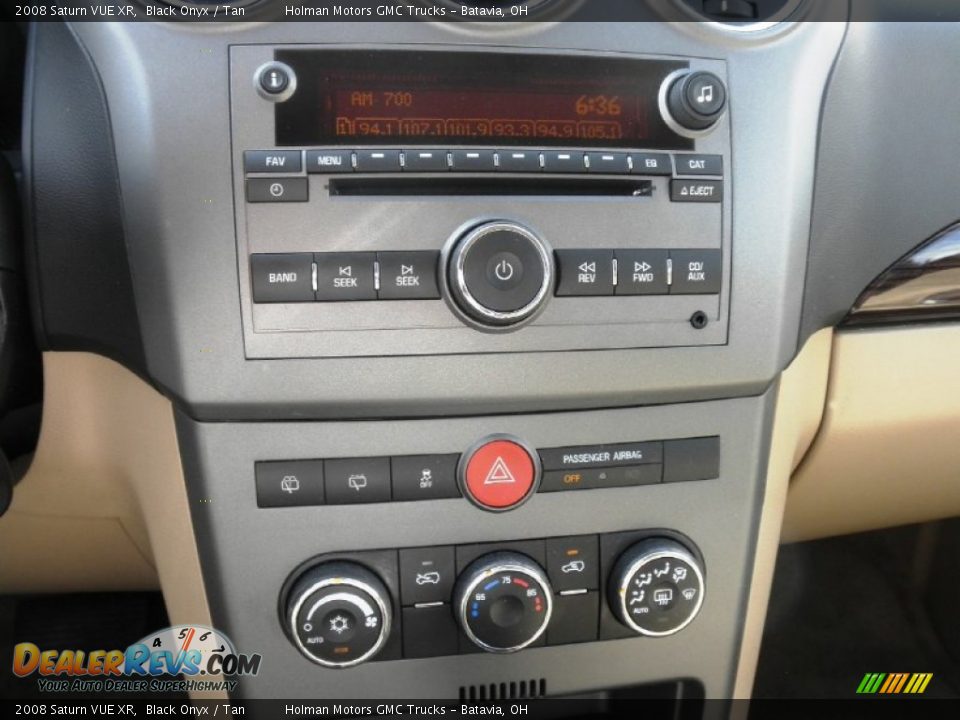 2008 Saturn VUE XR Black Onyx / Tan Photo #7