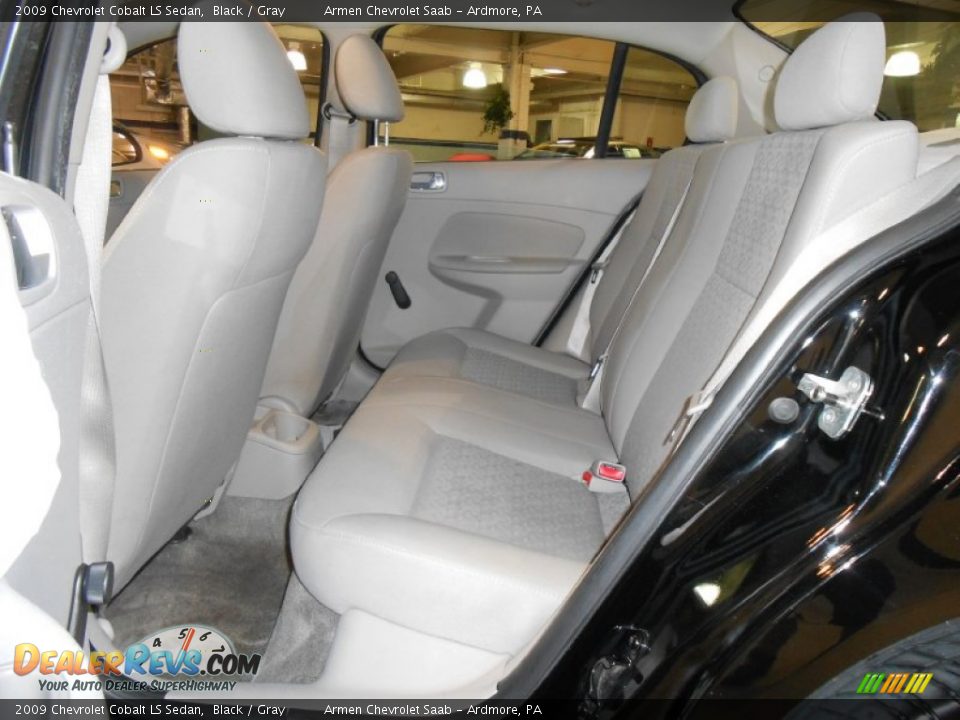 2009 Chevrolet Cobalt LS Sedan Black / Gray Photo #17
