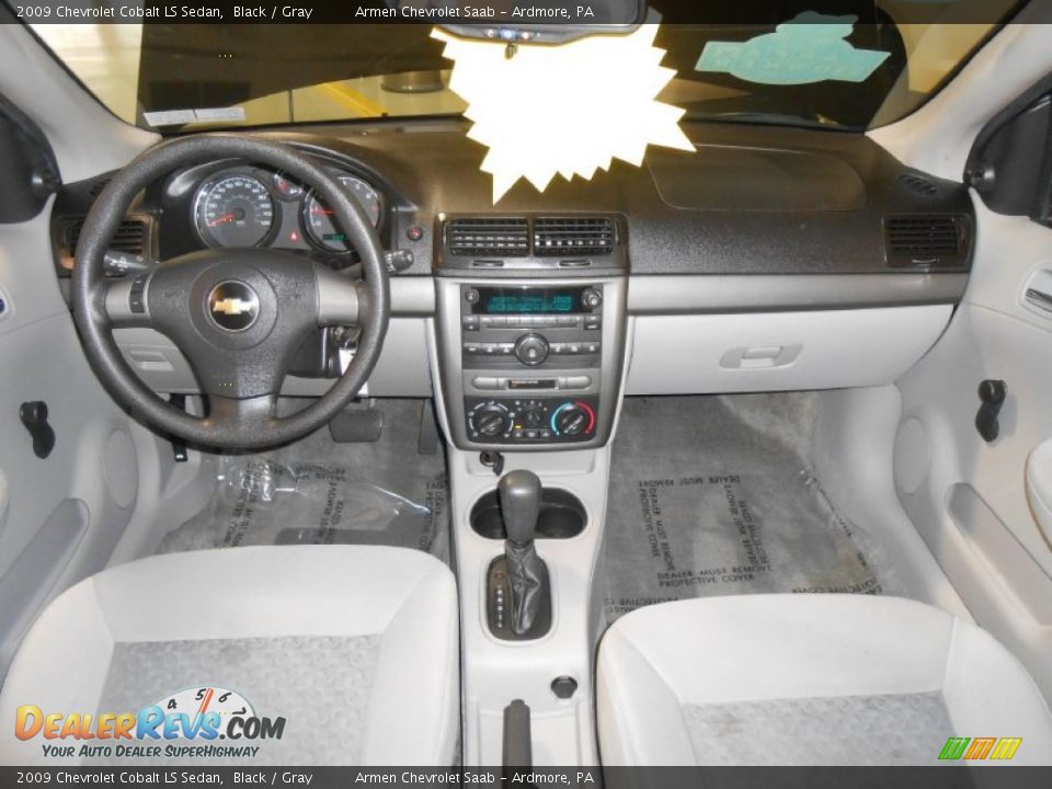 2009 Chevrolet Cobalt LS Sedan Black / Gray Photo #18