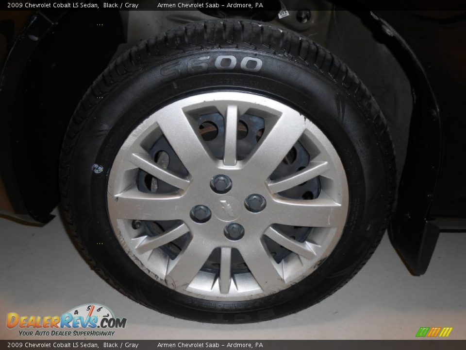 2009 Chevrolet Cobalt LS Sedan Black / Gray Photo #21
