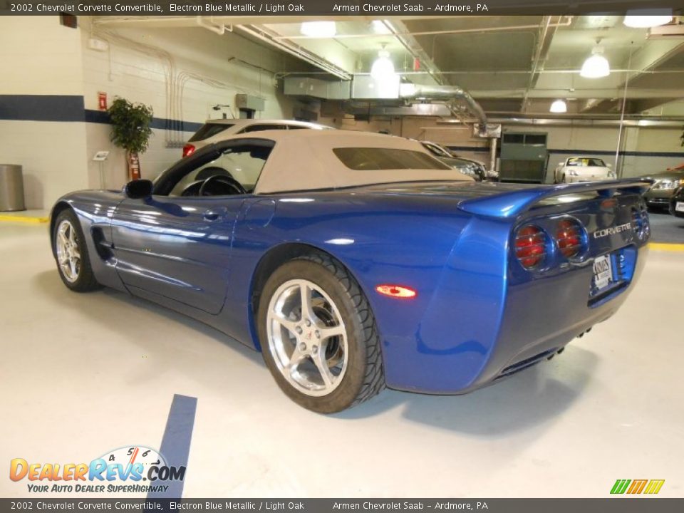 2002 Chevrolet Corvette Convertible Electron Blue Metallic / Light Oak Photo #7