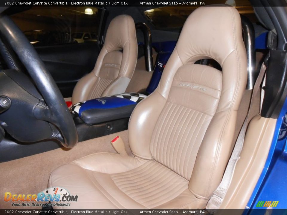 2002 Chevrolet Corvette Convertible Electron Blue Metallic / Light Oak Photo #11