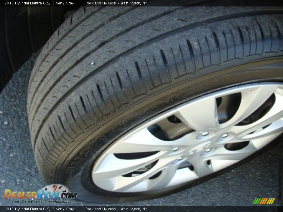 2013 Hyundai Elantra GLS Silver / Gray Photo #26